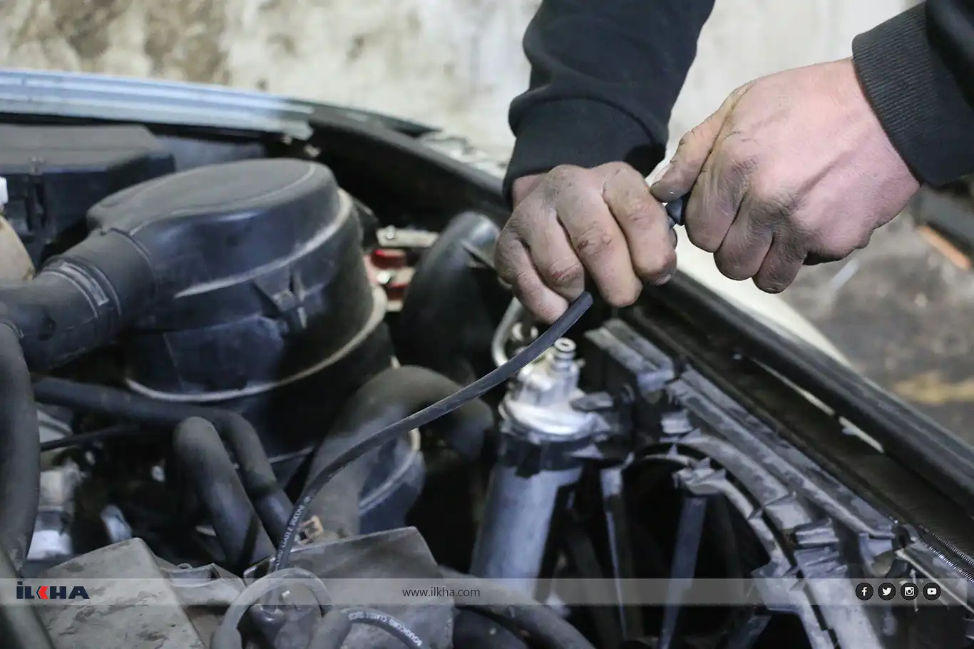 Soğuk havalarda araba motoru neden daha gürültülü çalışır? Soğuk havalarda araba motoru neden daha gürültülü çalışır?