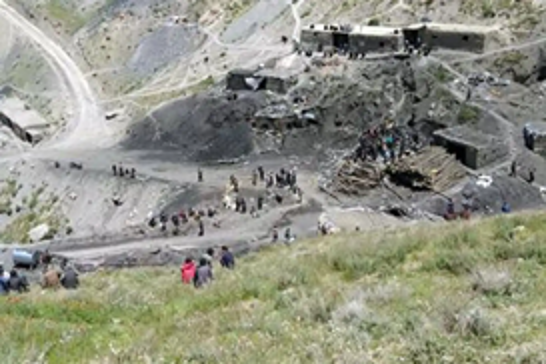 35 miners trapped in Afghanistan coal mine collapse