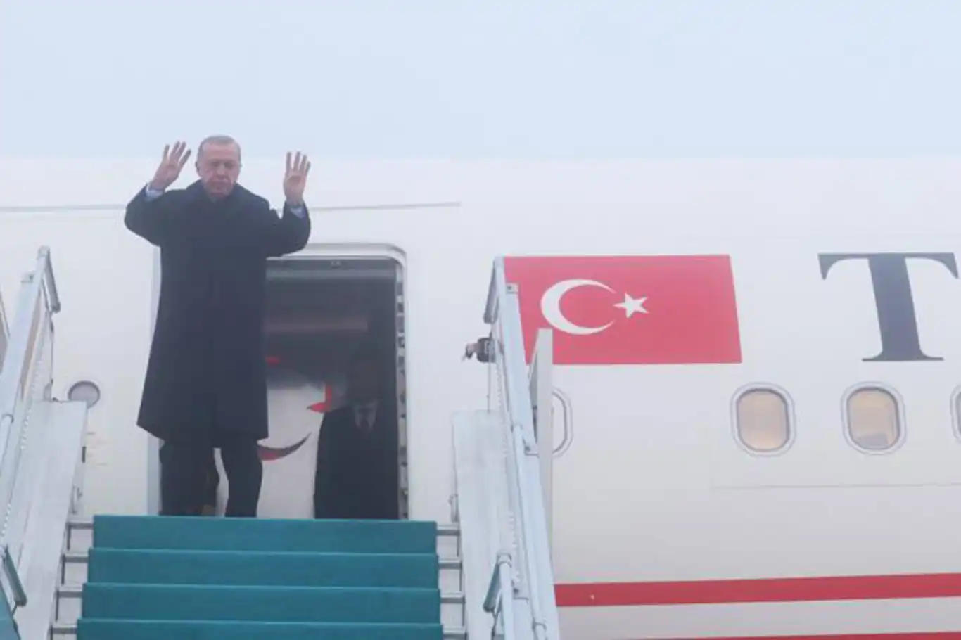 President Erdogan heads to Cairo for D8 summit