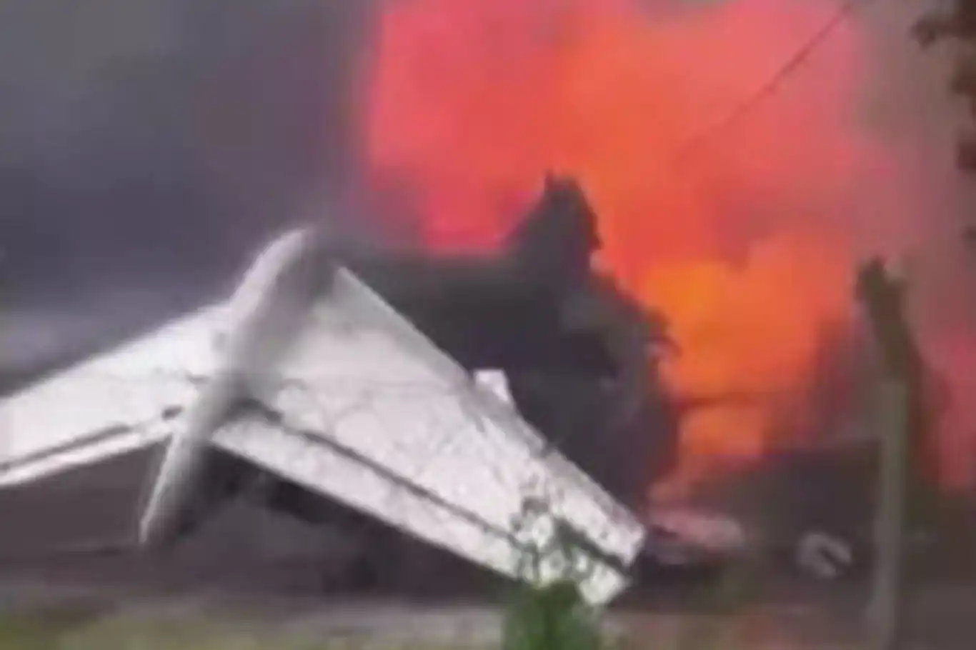 Two pilots killed in Argentina plane crash Two pilots killed in Argentina plane crash