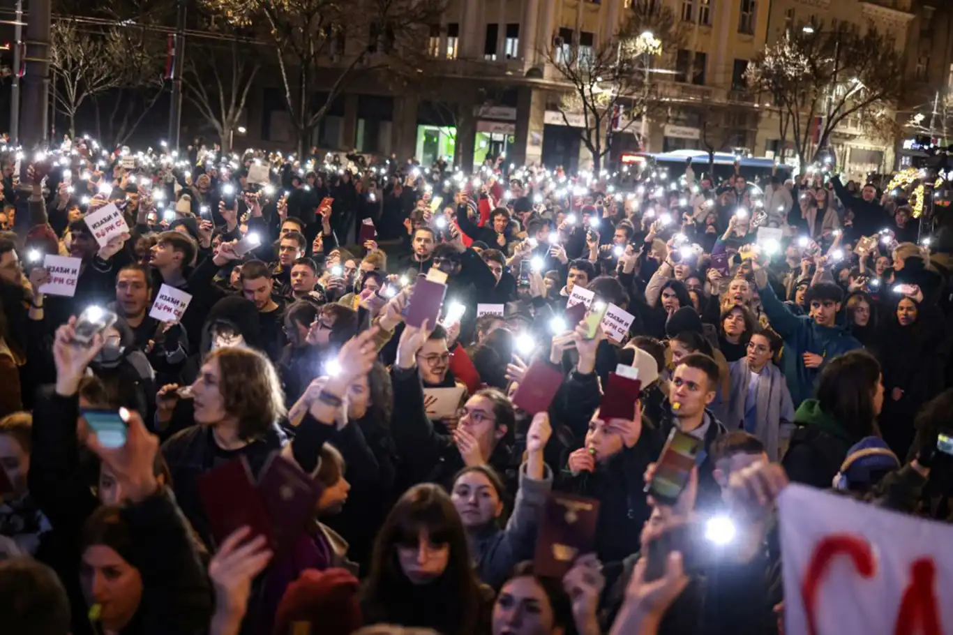 Protests erupt in Serbia over deadly train station roof collapse