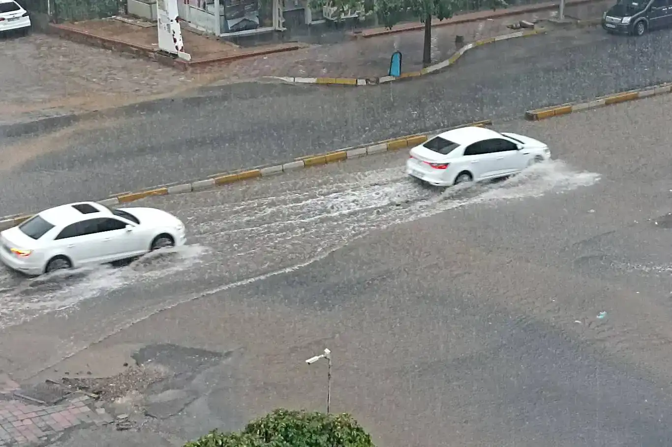 Antalya'da "şiddetli" yağış bekleniyor