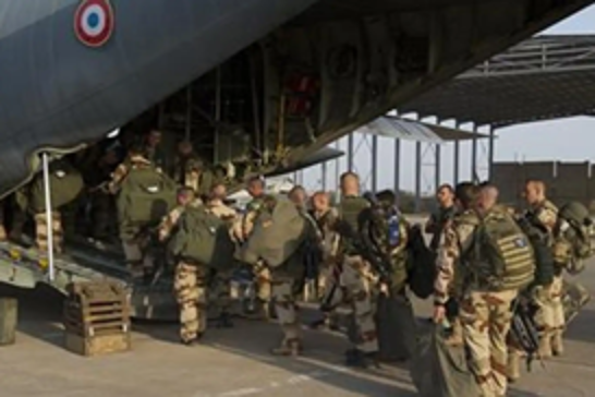 France begins withdrawal of military forces from Chad