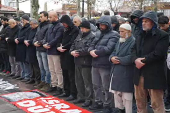 Filistinli şehitler için Ankara'da gıyabi cenaze namazı kılındı