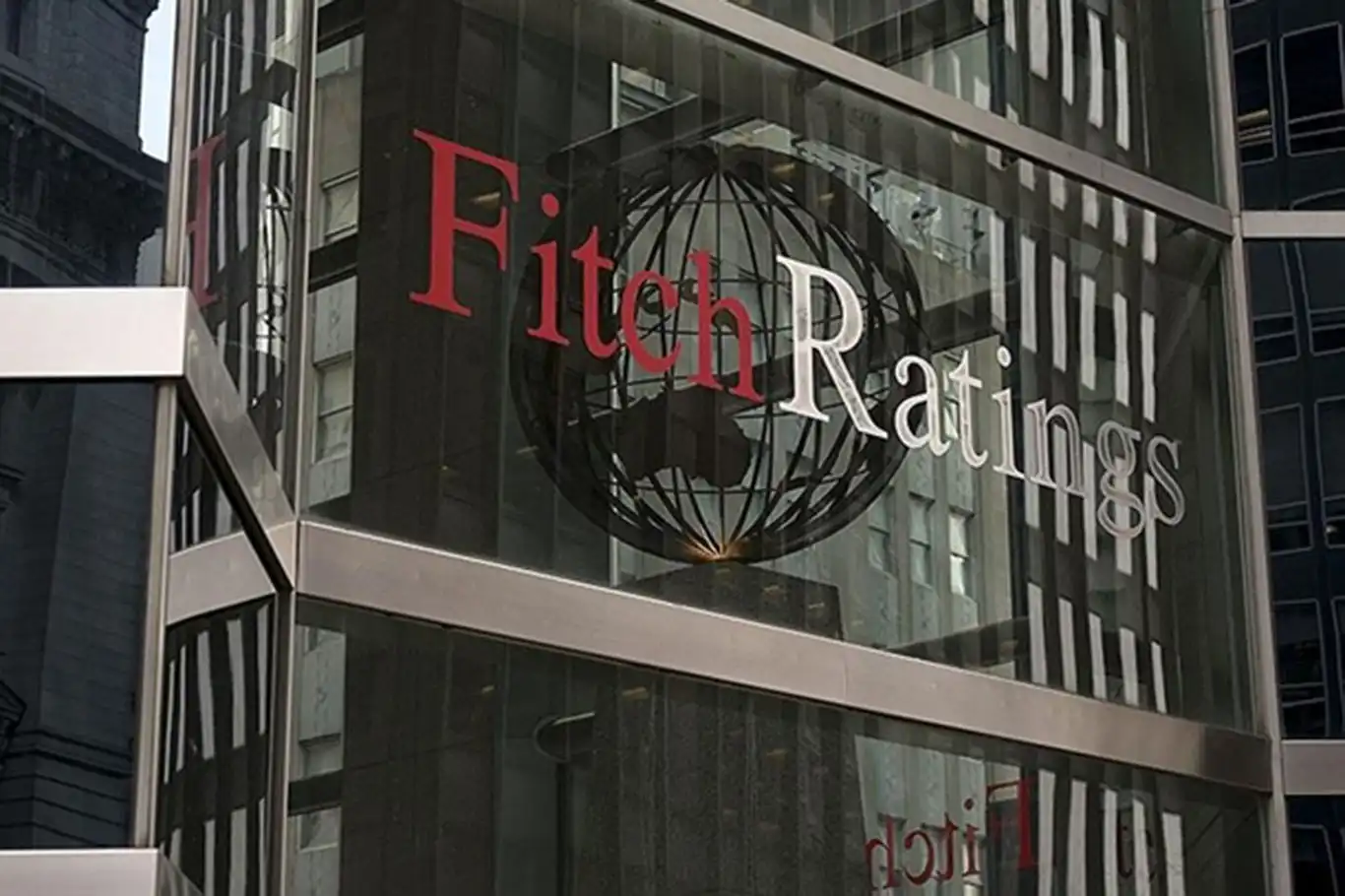 Fitch Ratings sees improved economic outlook for Türkiye in 2025