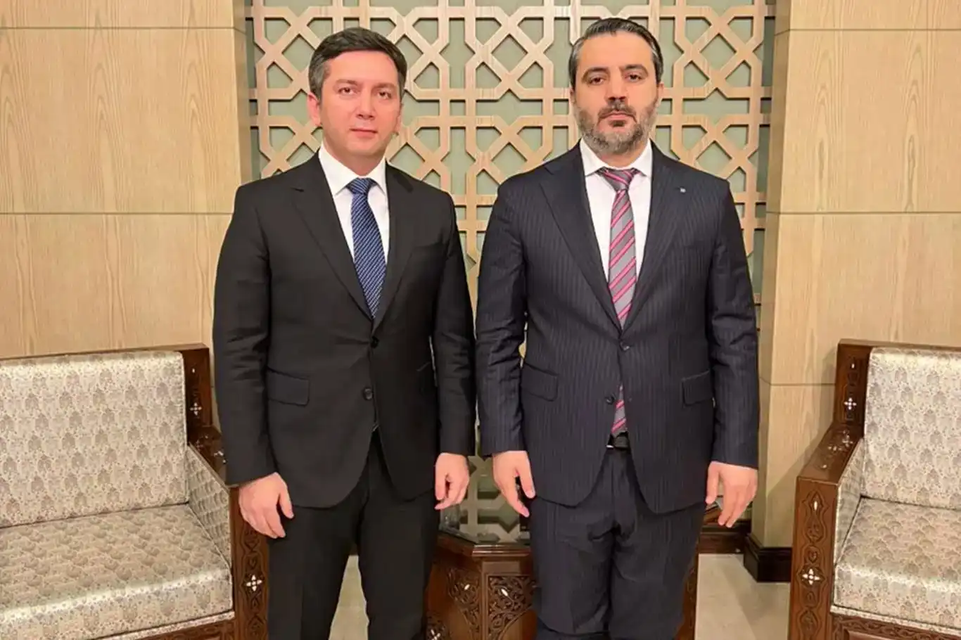 أذربيجان: "مستعدون للمساهمة بإعادة إعمار في سوريا" أذربيجان: "مستعدون للمساهمة بإعادة إعمار في سوريا"