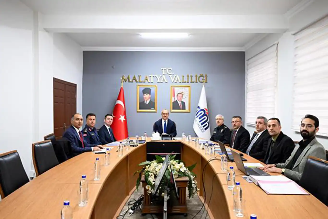 Malatya'da akaryakıt kaçakçılığı ile mücadele koordinasyon toplantısı gerçekleştirildi Malatya'da akaryakıt kaçakçılığı ile mücadele koordinasyon toplantısı gerçekleştirildi