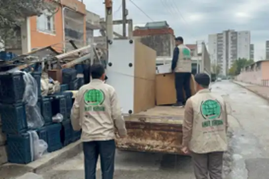 Hope Caravan delivers aid to needy families in Mersin