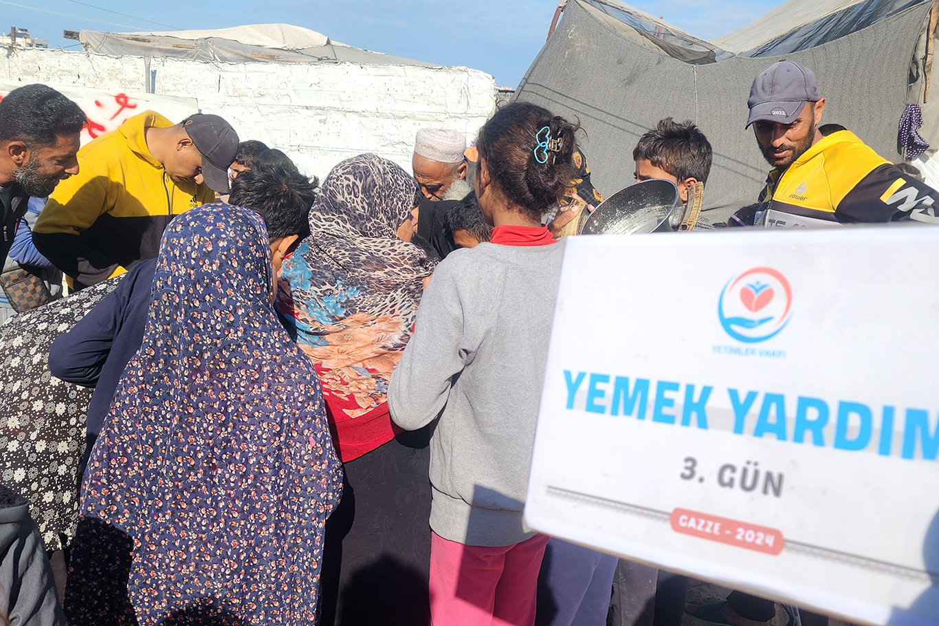 Yetimler Vakfı Gazze'de yardım çalışmalarını sürdürüyor