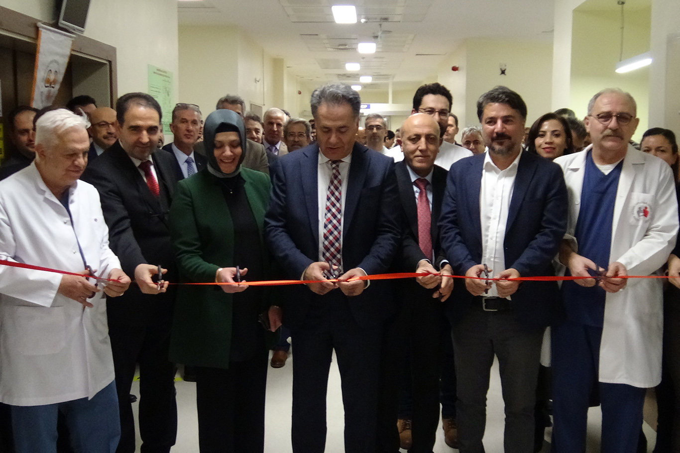 Turgut Özal Tıp Merkezi'nde yapay zeka destekli MR cihazı hizmete girdi