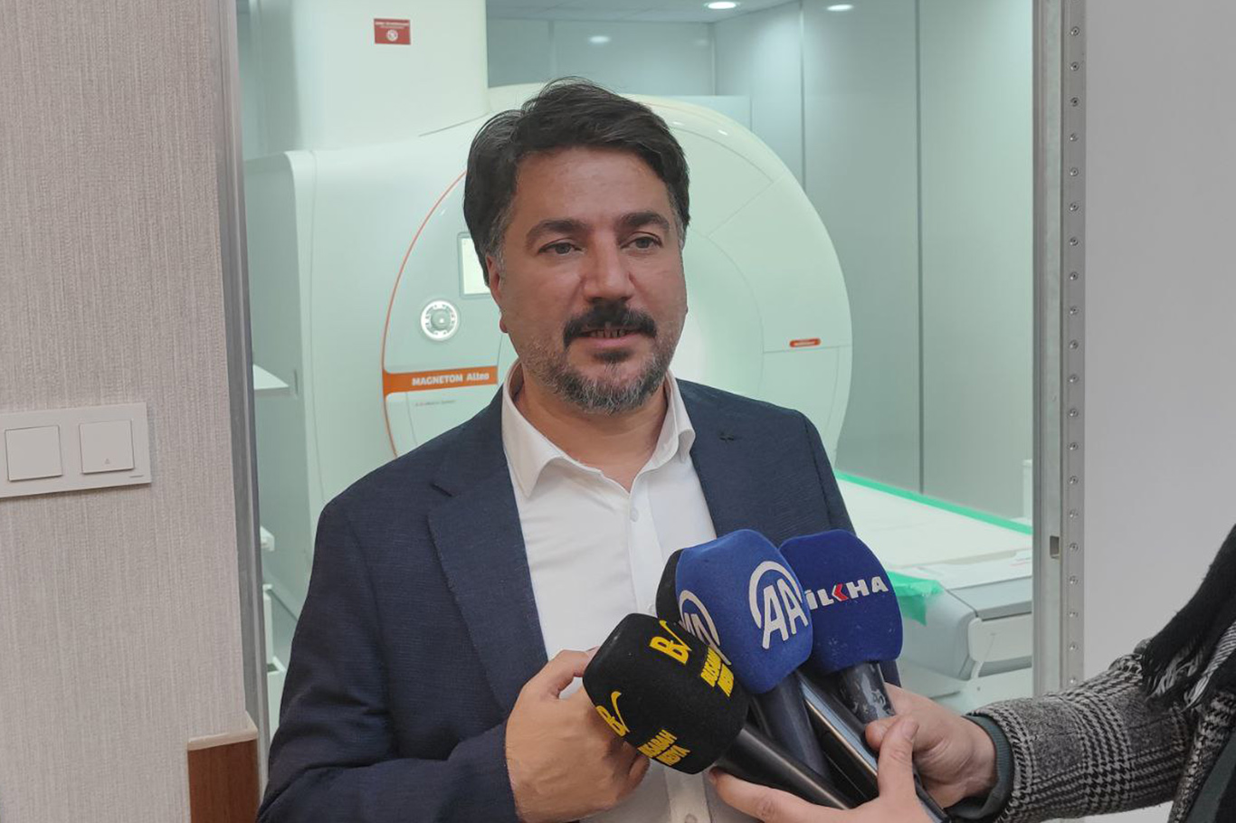 Radyoloji Anabilim Balı Başkanı Prof. Dr. Veysel Burulday