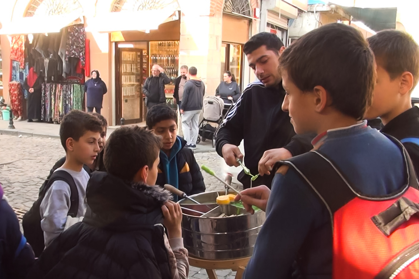 Osmanlı macununun tarihi ve şifalı lezzeti Büyüksaat'te yaşatılıyor