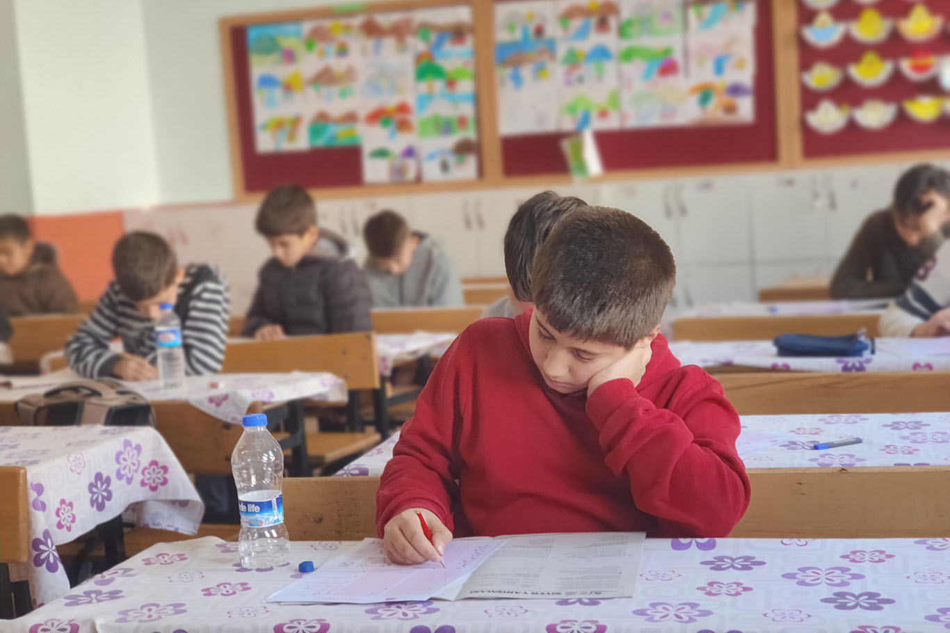 "O'nu Oku, O'nu Yaşa" temalı Siyer Yarışması Bitlis'te heyecanla gerçekleştirildi