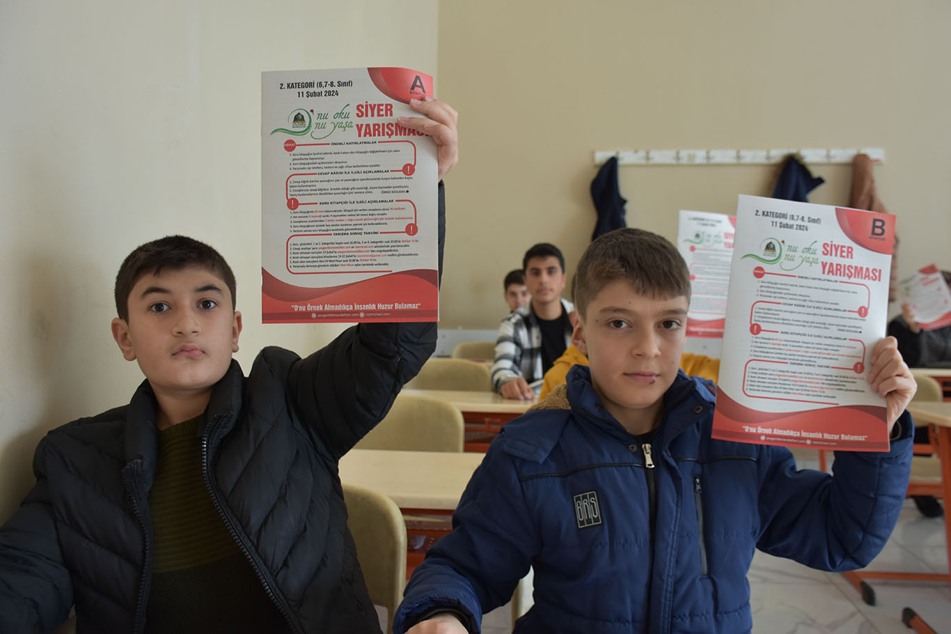 "O'nu Oku, O'nu Yaşa" temalı Siyer Yarışması Bitlis'te heyecanla gerçekleştirildi
