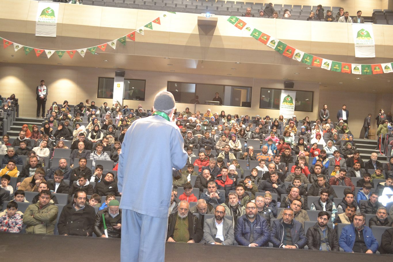 Göktaş: Bütün Peygamberlerin huzur bulması için Kudüs'ün bizim olması lazım