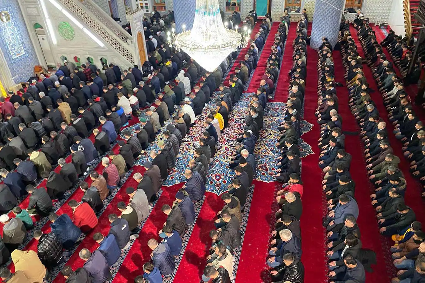 Döger: Berat gecesi kulluğun acziyetini idrak ederek Cenabı Allah’ın azametine sığınmanın vaktidir Döger: Berat gecesi kulluğun acziyetini idrak ederek Cenabı Allah’ın azametine sığınmanın vaktidir