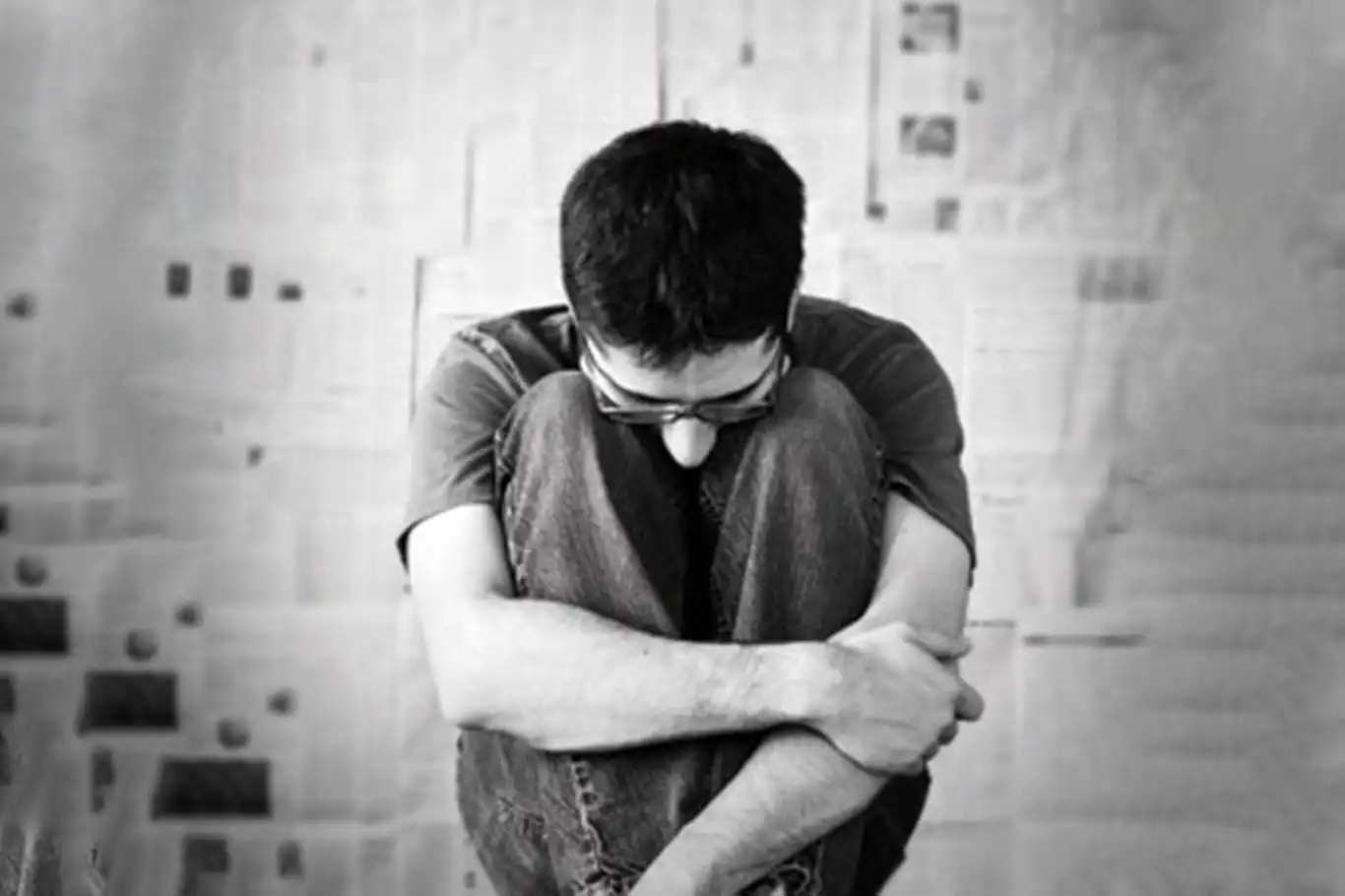 Gençlerde değersizlik hissi nelere yol açar? Gençlerde değersizlik hissi nelere yol açar?