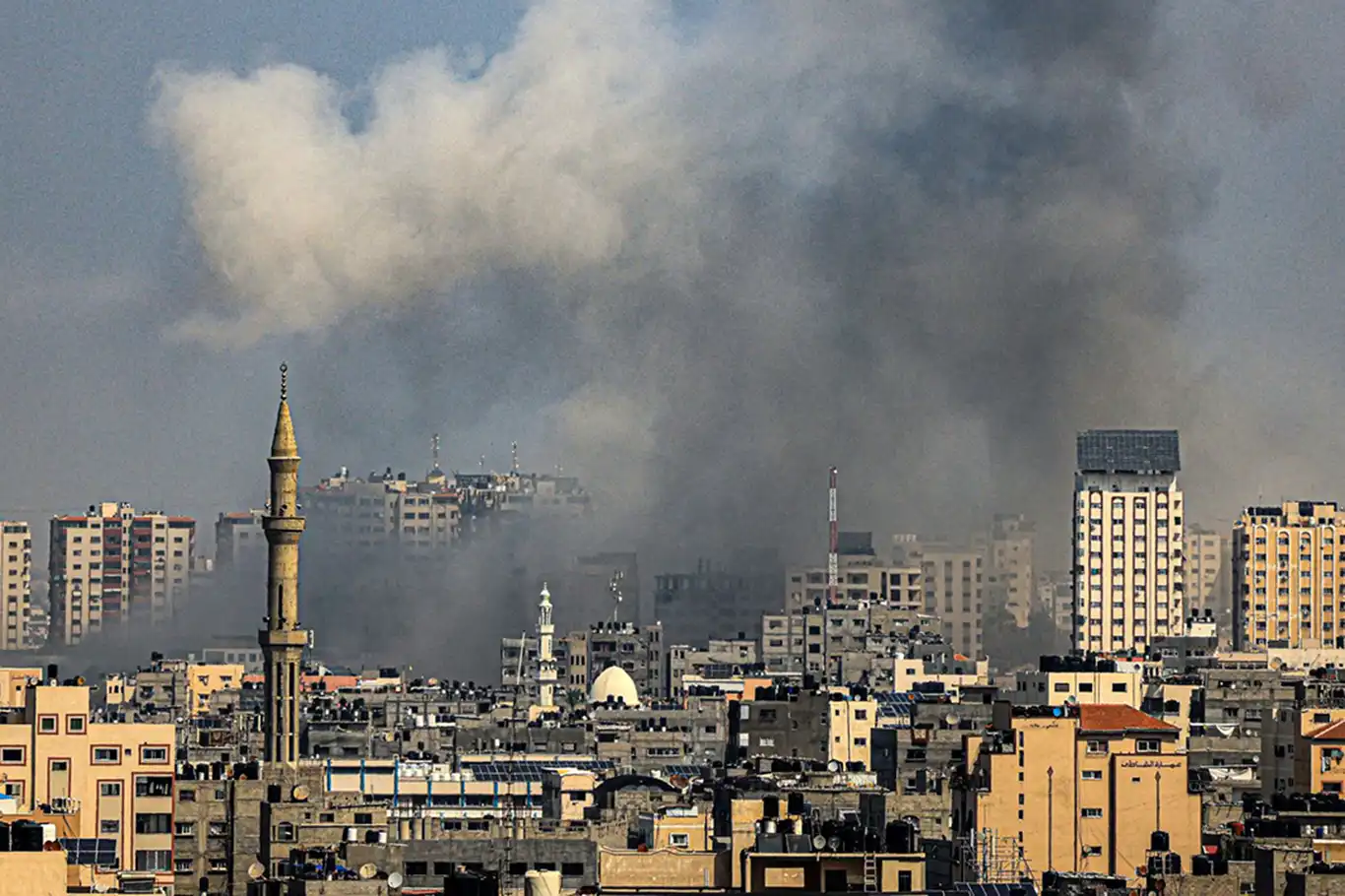 İşgalin, Gazze ve Han Yunus şehirlerine yönelik saldırılarında şehit ve yaralılar var