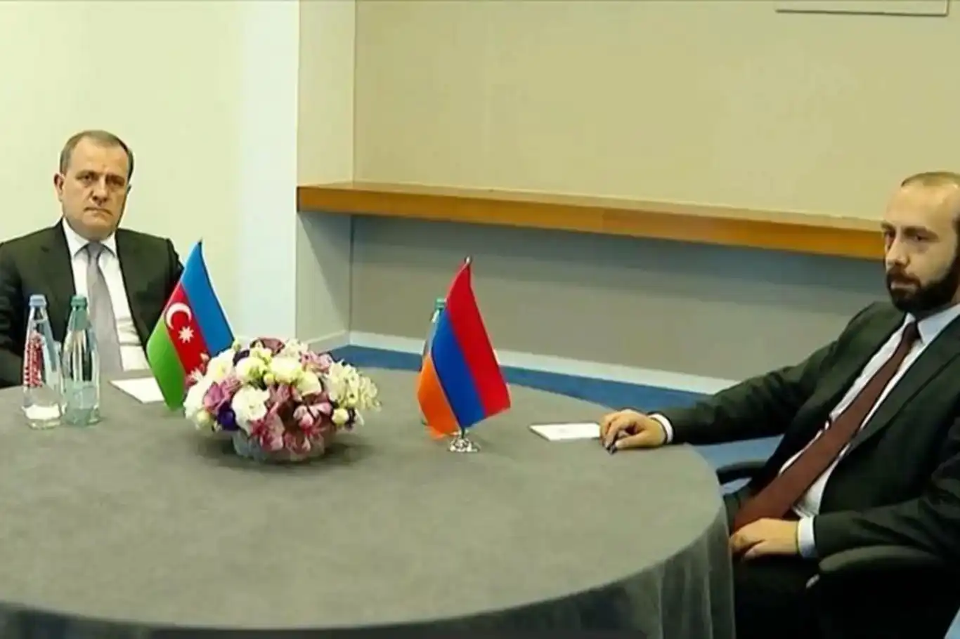 لقاء مرتقب بين وزير الخارجية الأذربيجاني ونظيره الأرميني  