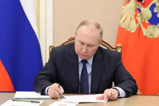 بوتين يصدر قراراً جديداً بشأن 4 مناطق ضمتها روسيا من أوكرانيا