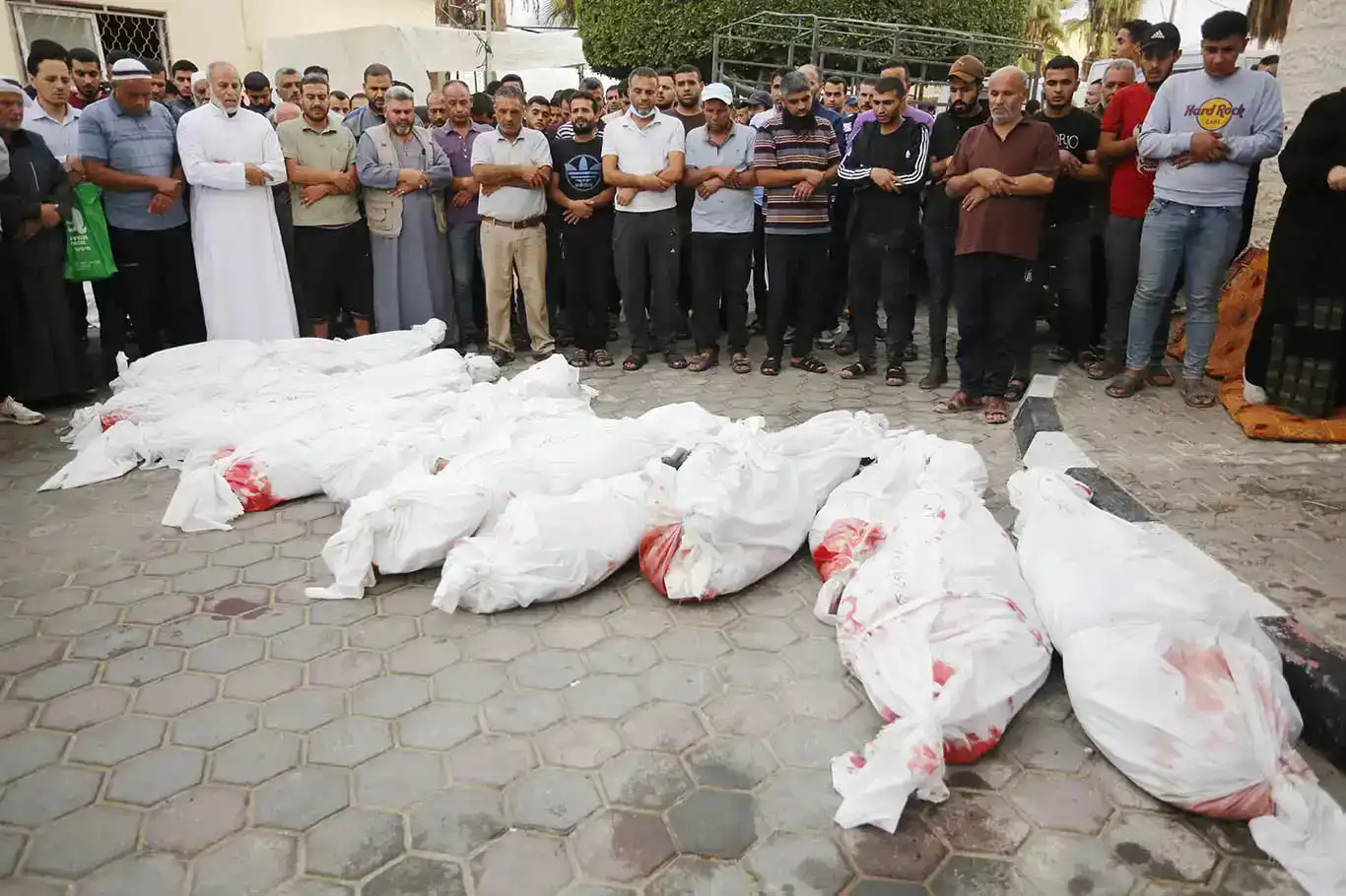Gazze soykırımında şehit sayısı 29 bin 878'e yükseldi