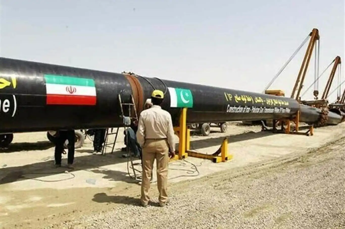 Pakistan hükümeti, İran ile doğalgaz boru hattı projesini onayladı Pakistan hükümeti, İran ile doğalgaz boru hattı projesini onayladı