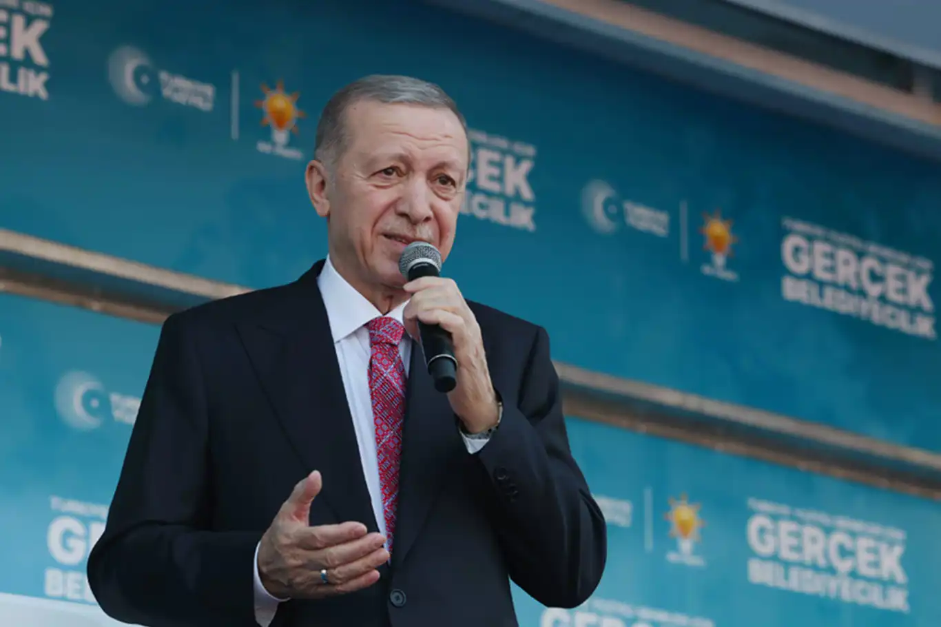 Erdoğan pledges collaboration for safe, prosperous Turkish cities