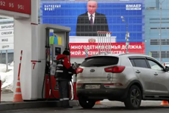 Rusya benzin ihracatını 6 ay yasakladı