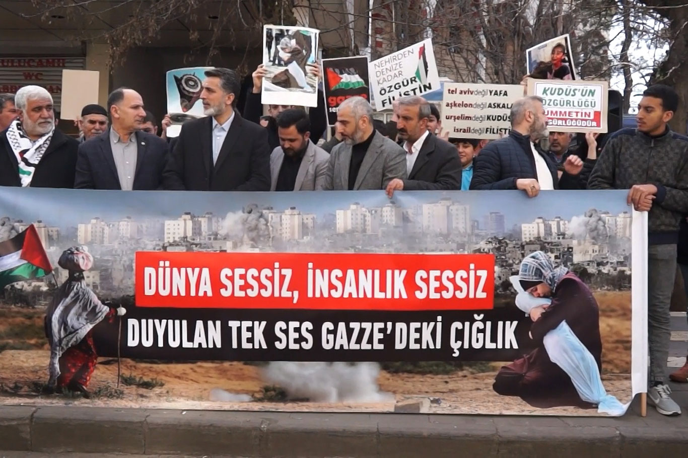 "Zaman, habis işgal çetesini mübarek topraklardan söküp atma zamanıdır"