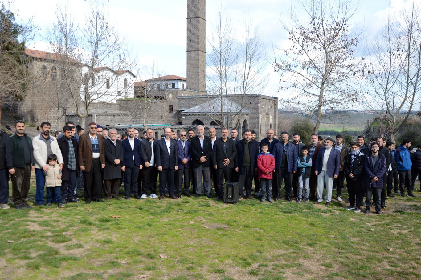 Sur ne istiyor? HÜDA PAR Belediye Başkan Adayı ne vadediyor?