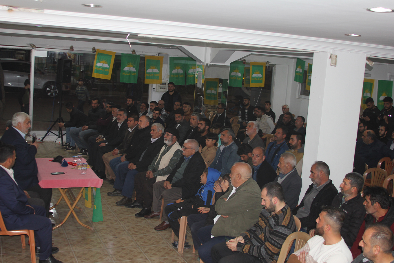 HÜDA PAR Yüreğir Belediye Başkan adayı Temur'dan seçim lokali açılışı