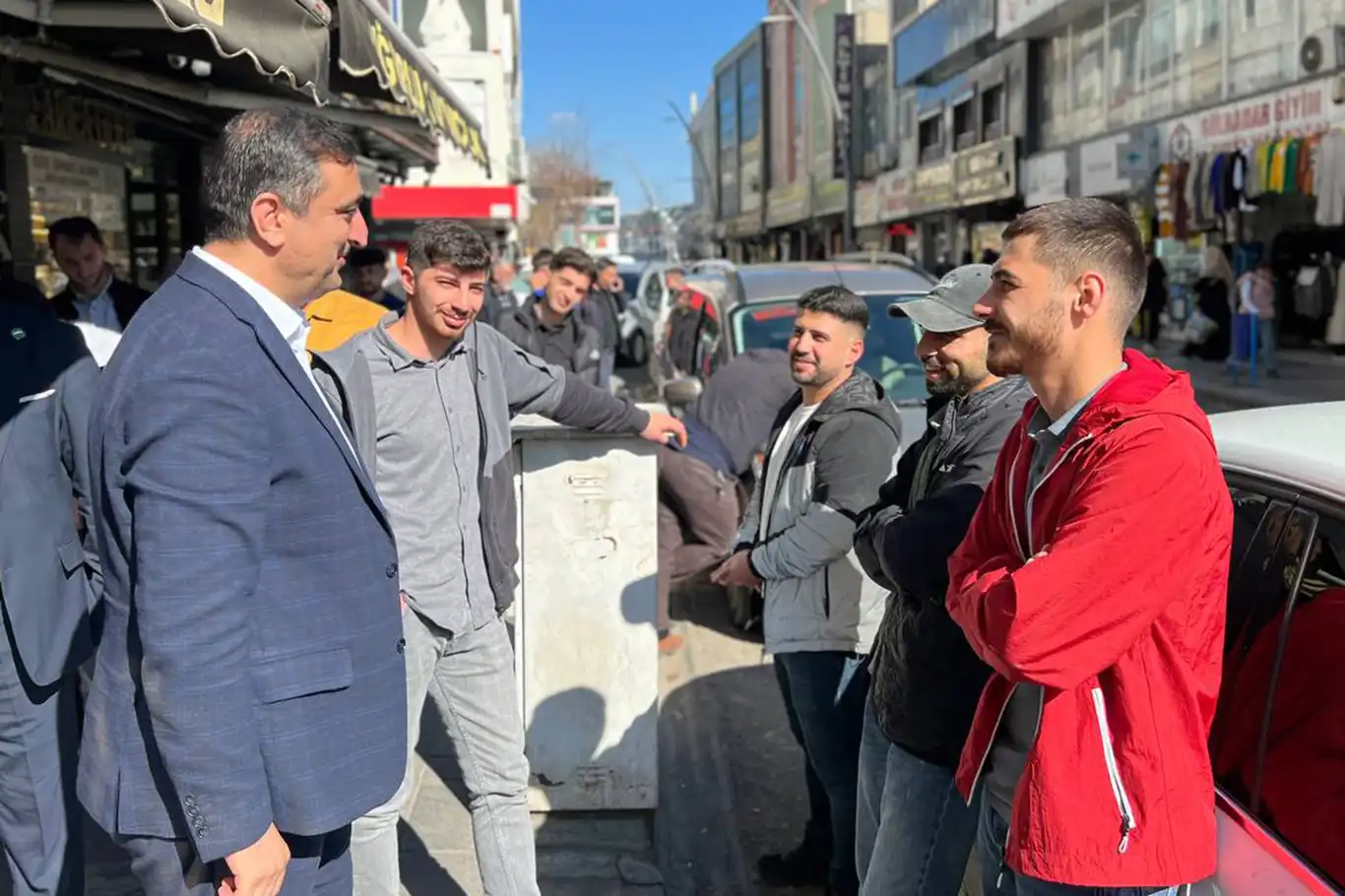 Serkan Ramanlı: Belediyeyi halkımızla birlikte yöneteceğiz Serkan Ramanlı: Belediyeyi halkımızla birlikte yöneteceğiz