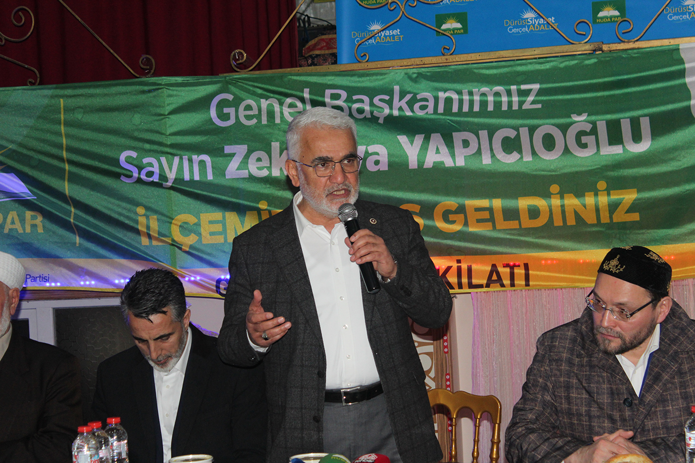 HÜDA PAR Genel Başkanı Yapıcıoğlu: Yeni bir merhaleyi geçmenin eşiğindeyiz HÜDA PAR Genel Başkanı Yapıcıoğlu: Yeni bir merhaleyi geçmenin eşiğindeyiz