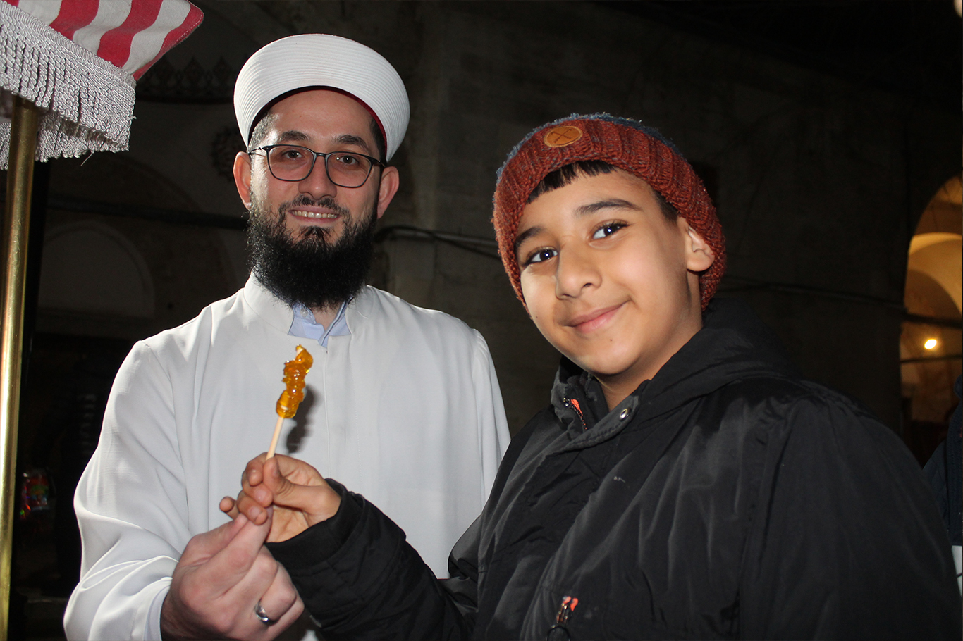 Valide-i Atik Camii, Ramazan ayında çocuk sesleriyle şenleniyor