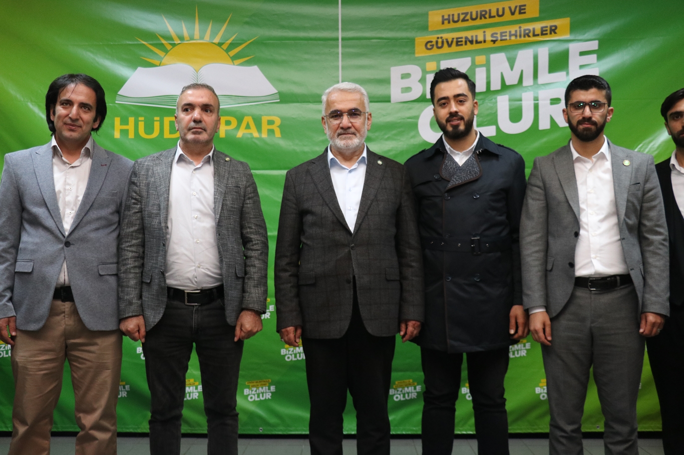 Yapıcıoğlu: Milletin düşmanlarına oy vermeyin de kime verirseniz verin