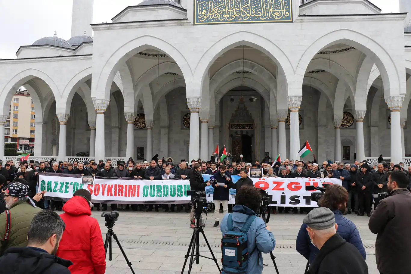 Ankara'da Filistin'e destek eylemi: israille ticaret Filistin'e ihanettir