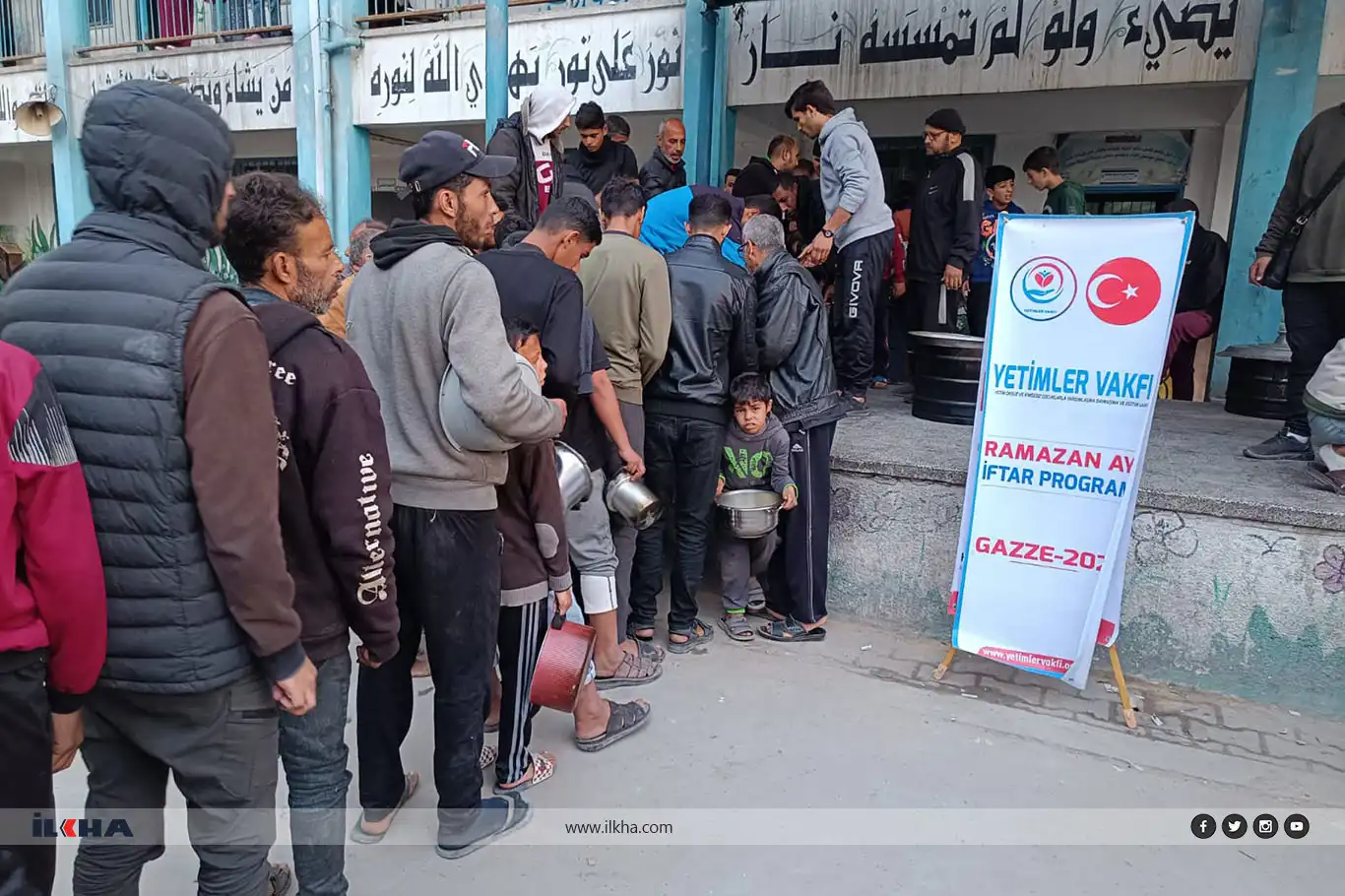 Orphans Foundation distributes iftar meals in Gaza amidst ongoing genocide