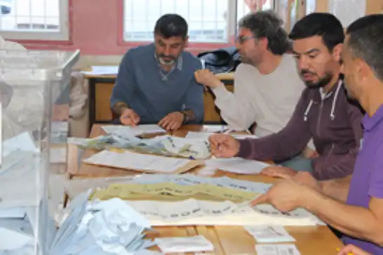 Mardin’de oy sayımı sürüyor