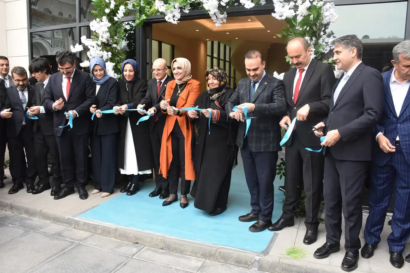 Bakan Şimşek ve Kacır Batman'a geldi