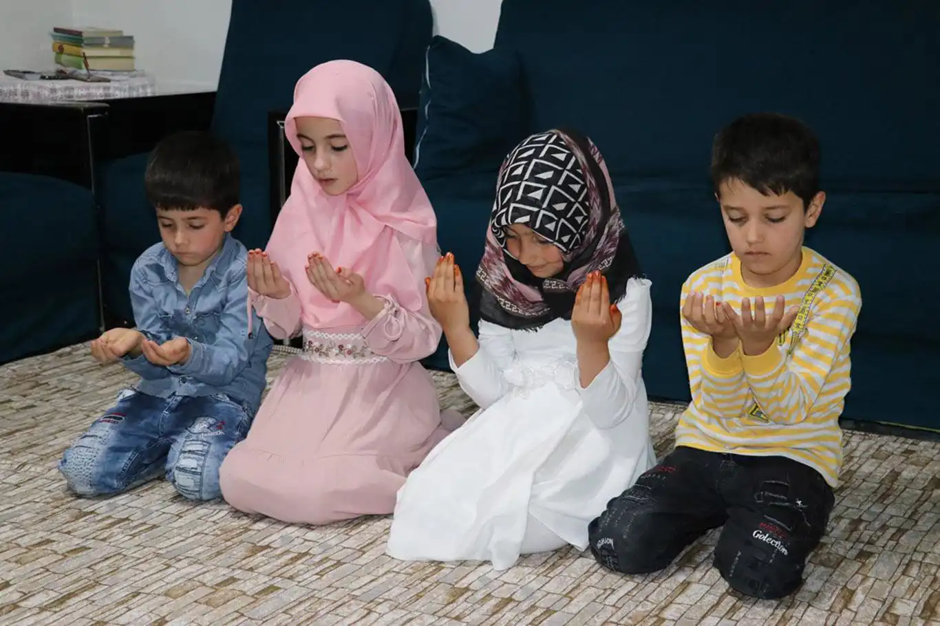 Müftü Bor: Ramazan'da buluğ çağına ermemiş çocuklarımızı hem namaza hem de oruca alıştırmalıyız