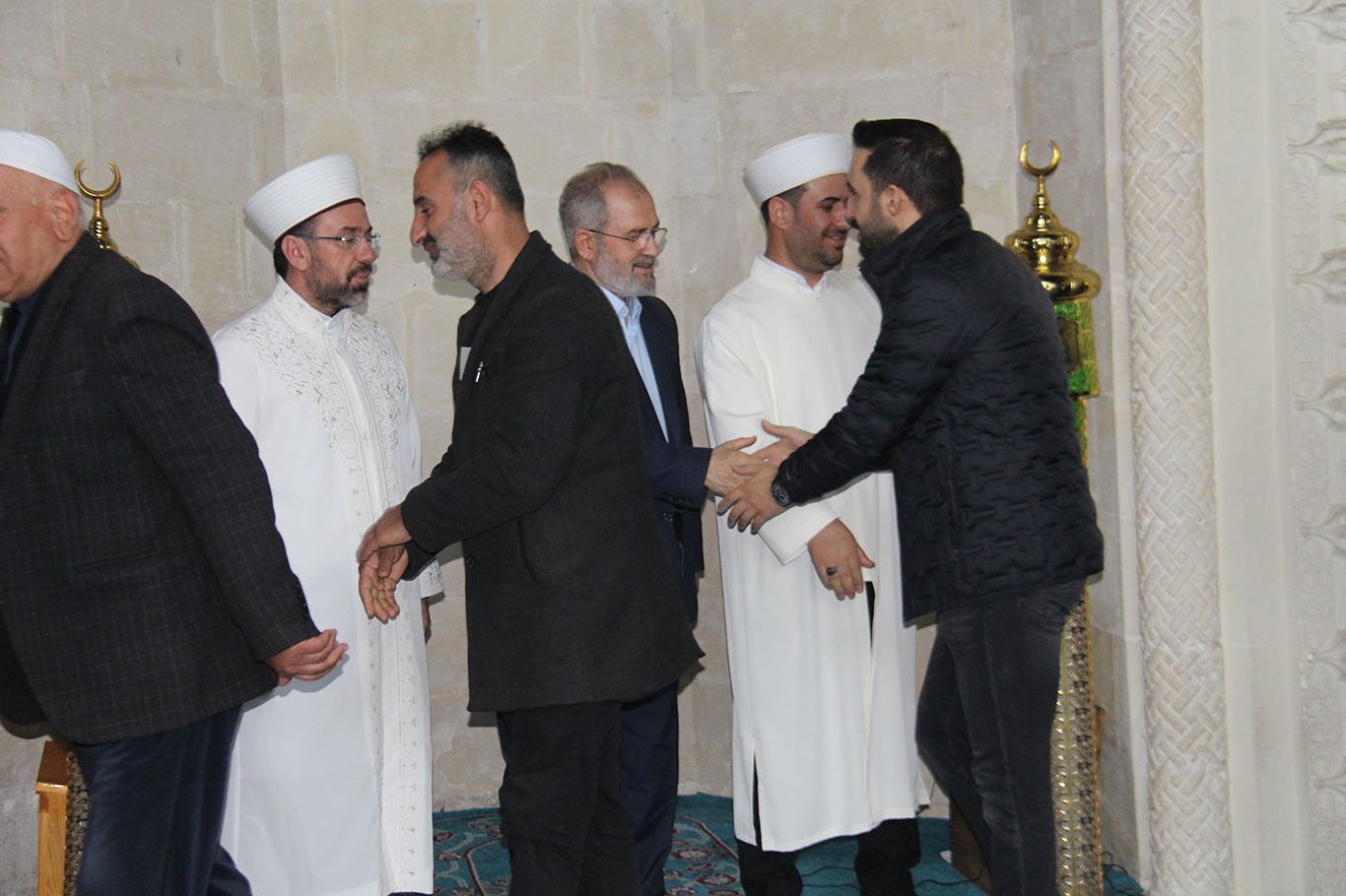 Diyarbakırlılar bayram namazını 5'inci Harem-i Şerif'te eda etti