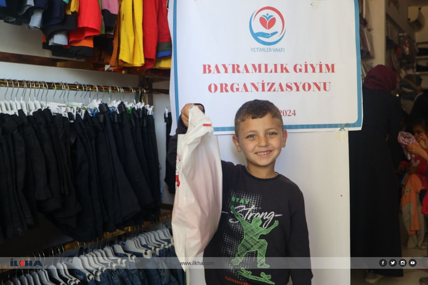 Orphans Foundation provides clothing aid to hundreds of children in Gaza Orphans Foundation provides clothing aid to hundreds of children in Gaza