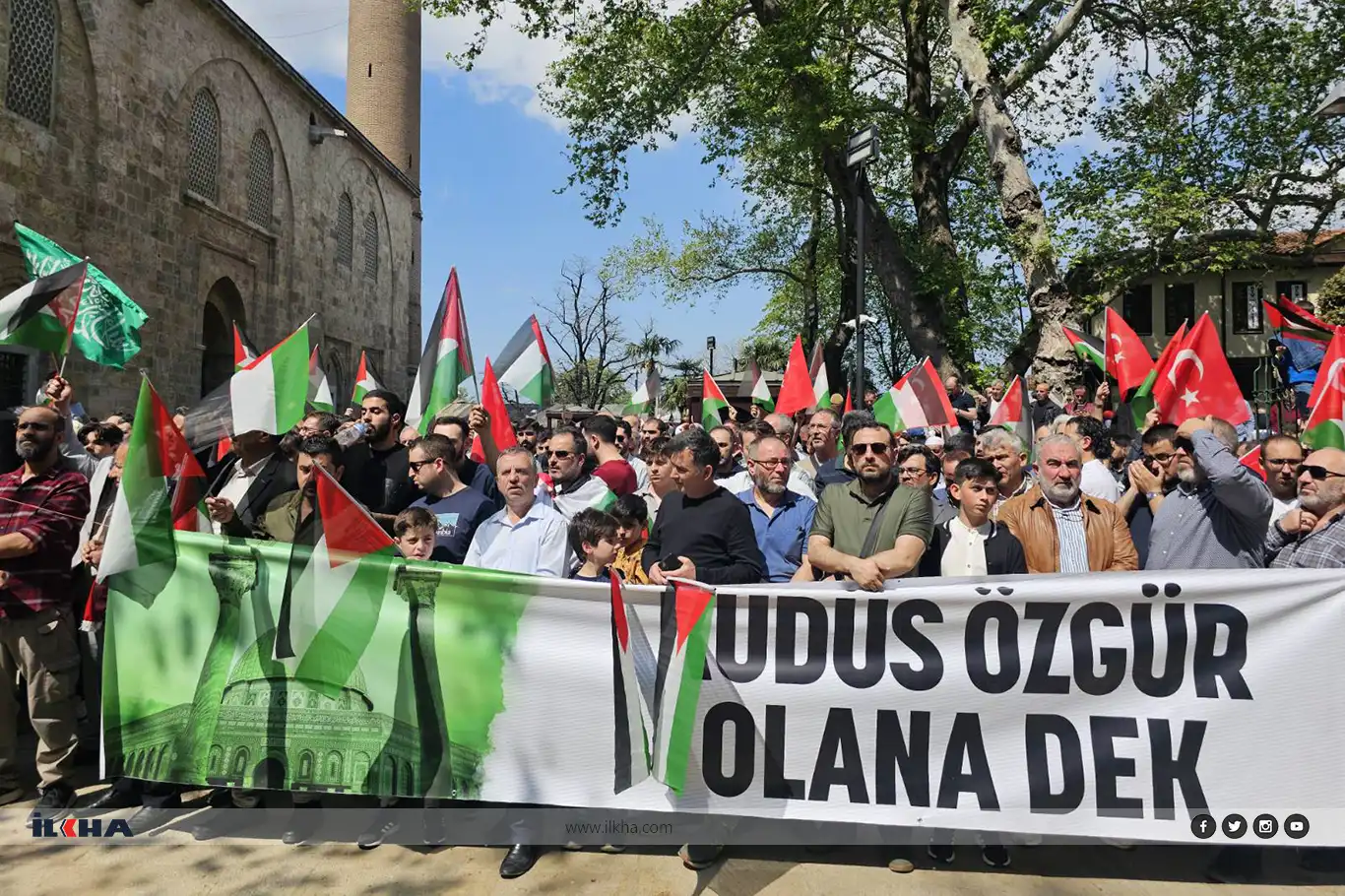 Bursa stands with Palestine: Funeral prayer for Gaza victims conveys solidarity
