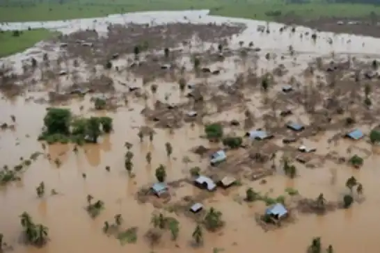 الفيضانات تودي بـحياة 71 شخصاً في تنزانيا وكينيا 