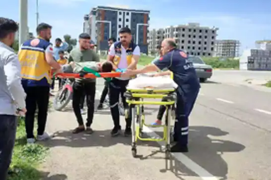 Şanlıurfa'da otomobilin çarptığı yaya yaralandı