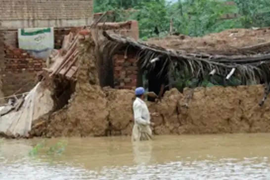 ارتفاع عدد ضحايا الأمطار الغزيرة في باكستان إلى 87 شخصا