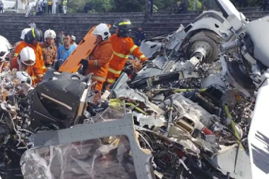 Tragic helicopter collision claims 10 lives in Malaysia