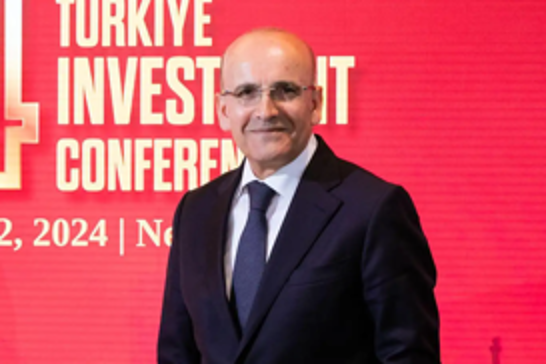 Turkish Treasury Minister reiterates commitment to economic stability