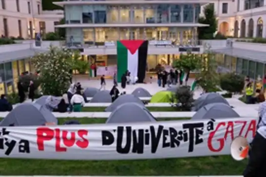 طلاب جامعة ساينس بو الفرنسية ينظمون احتجاجاً داعماً لفلسطين