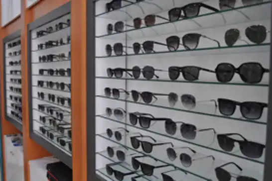 ​Uzmanlar: Göz sağlığı için güneş güzlüğünü optik mağazalarından alın